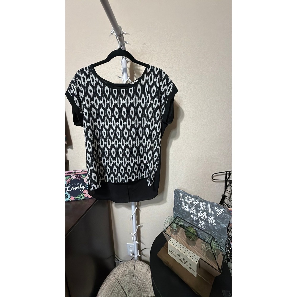 Amber Blue Aztec Print Blouse Medium